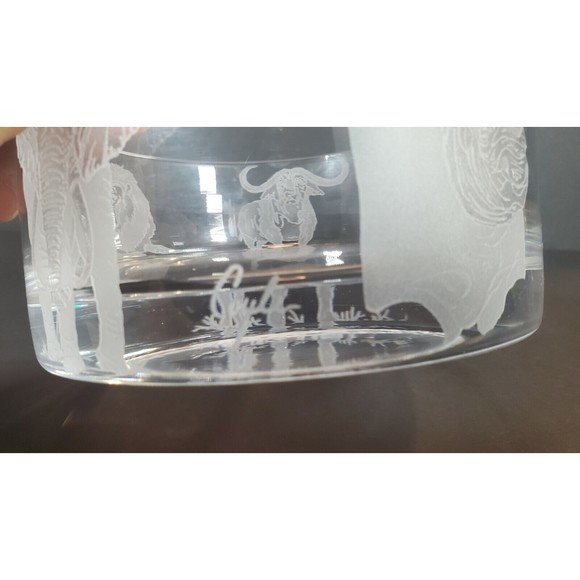 Coyle Signed Etched Glass Bowl African Big Game Animals Elephant Lion Rhino More - Picture 8 of 11